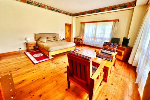 Executive Suite